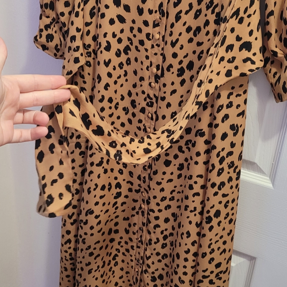 Nwt Nicholas Tie-Front Leopard-Print Silk-Crepe M… - image 8